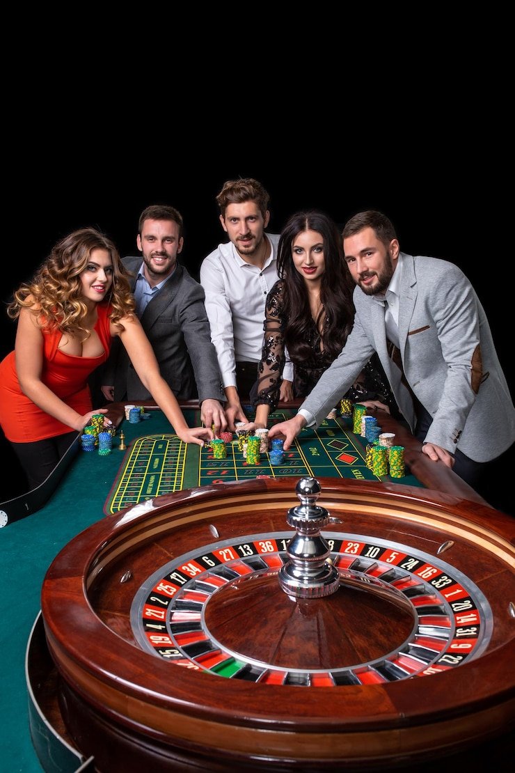 Antarmuka aplikasi slot18 menampilkan permainan kasino live dan opsi taruhan olahraga